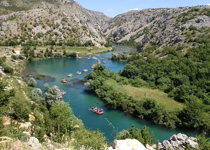 아파트 Branka 고르니 카린