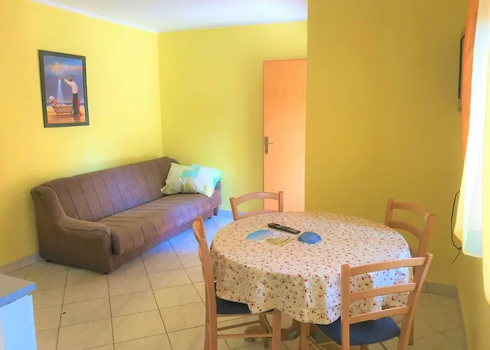 Branka 아파트 고르니 카린