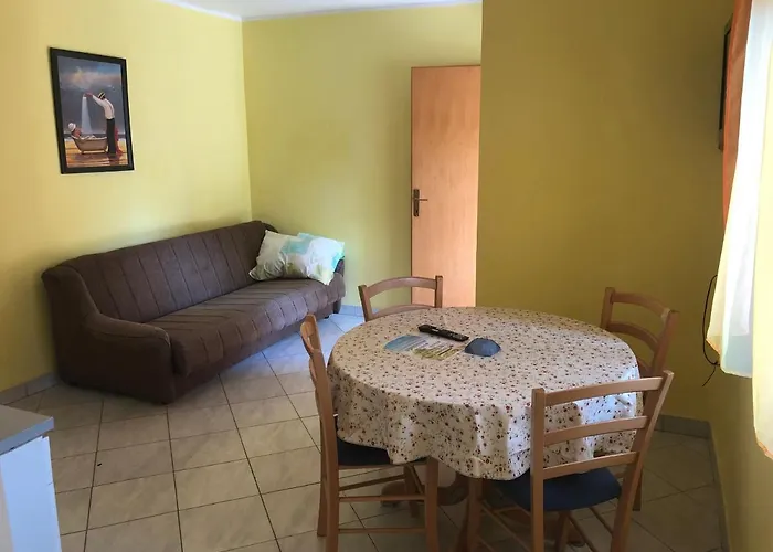 Branka Lägenhet Gornji Karin